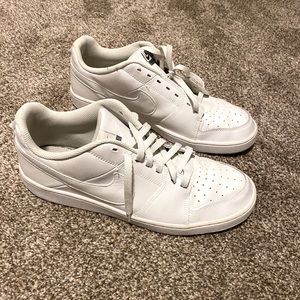 Nike Blackboard 2 Size 11 Shoes